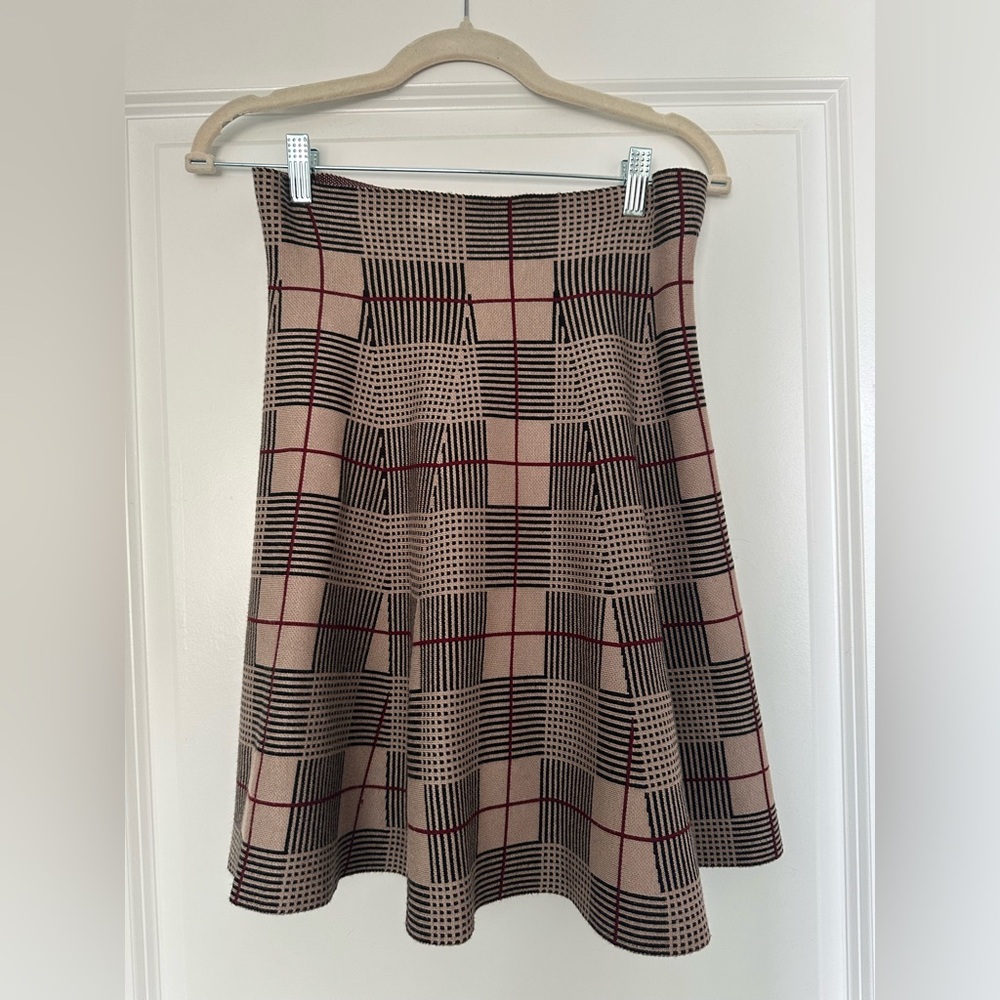 Max Studio Size M/L plaid skirt